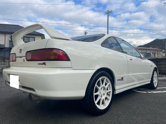 インテグラ タイプＲ　タイプＲ後期最終モデル　７５０００キロ　赤レカロシート２脚　純正キーレス　タイミングベルト交換　当時保証書取説　車検対応スポーツマフラー　内外装オリジナル（53枚目）