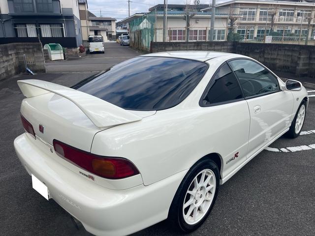 インテグラ タイプＲ　タイプＲ後期最終モデル　７５０００キロ　赤レカロシート２脚　純正キーレス　タイミングベルト交換　当時保証書取説　車検対応スポーツマフラー　内外装オリジナル（55枚目）