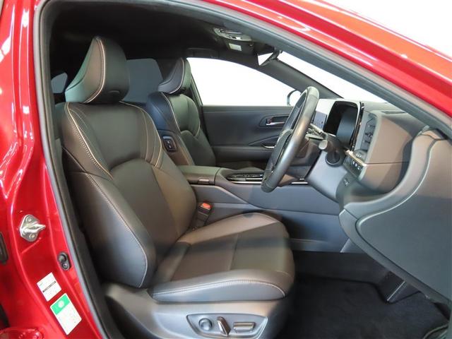 クラウンスポーツ Ｚ　４ＷＤ　革シート　ハイブリッド　ナビ＆ＴＶ　メモリーナビ　フルセグ　バックカメラ　ドラレコ　ミュージックプレイヤー接続可　衝突被害軽減システム　ＥＴＣ　電動シート　スマートキー　ＬＥＤヘッドランプ（10枚目）