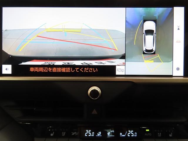 クラウンスポーツ Ｚ　４ＷＤ　革シート　ハイブリッド　ナビ＆ＴＶ　メモリーナビ　フルセグ　バックカメラ　ドラレコ　ミュージックプレイヤー接続可　衝突被害軽減システム　ＥＴＣ　電動シート　スマートキー　ＬＥＤヘッドランプ（14枚目）