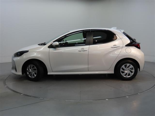 ヤリス ハイブリッドＧ　ハイブリッド　メモリーナビ　バックカメラ　ミュージックプレイヤー接続可　衝突被害軽減システム　ＥＴＣ　スマートキー　アイドリングストップ　オートクルーズコントロール　キーレス（5枚目）