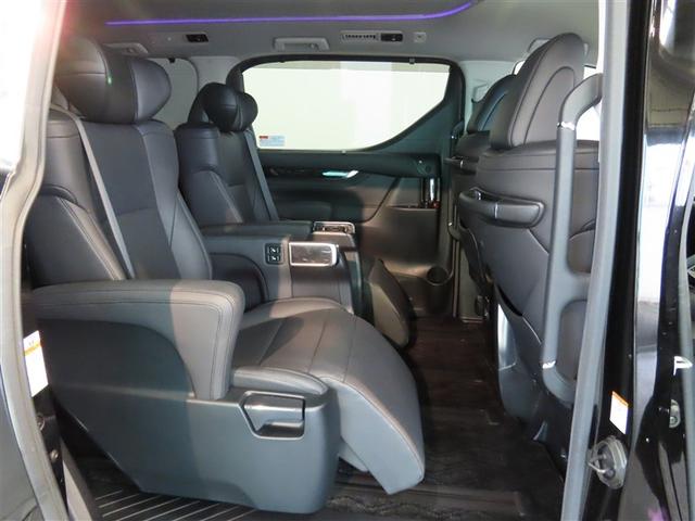 アルファードハイブリッド ＳＲ　Ｃパッケージ　４ＷＤ　ハイブリッド　ナビ＆ＴＶ　両側電動スライド　メモリーナビ　フルセグ　後席モニター　バックカメラ　ＤＶＤ再生　ミュージックプレイヤー接続可　衝突被害軽減システム　ＥＴＣ　３列シート　電動シート（11枚目）