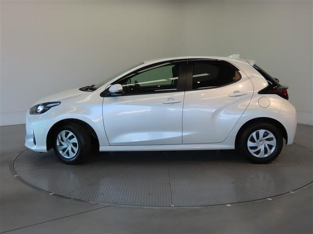 ヤリス Ｇ　メモリーナビ　バックカメラ　ミュージックプレイヤー接続可　衝突被害軽減システム　ＥＴＣ　スマートキー　キーレス（5枚目）