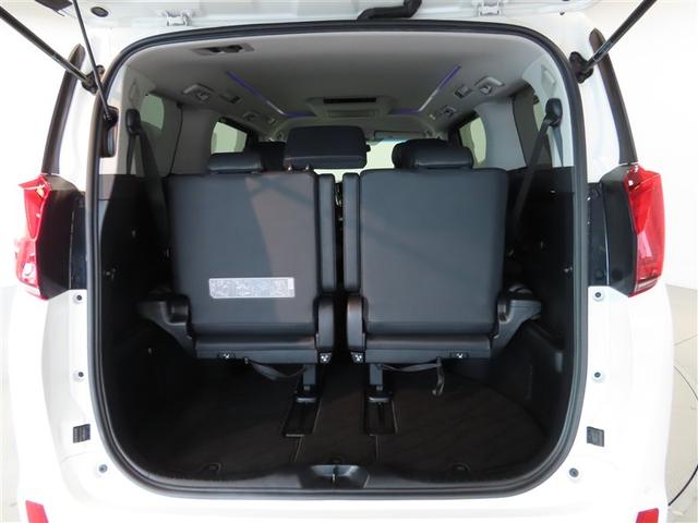 アルファード ２．５Ｓ　Ｃパッケージ　両側電動スライド　メモリーナビ　後席モニター　バックカメラ　ＤＶＤ再生　ミュージックプレイヤー接続可　衝突被害軽減システム　ＥＴＣ　３列シート　電動シート　スマートキー　ＬＥＤヘッドランプ　キーレス（8枚目）