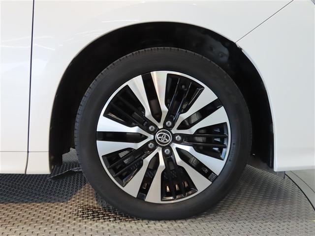 アルファード ２．５Ｓ　Ｃパッケージ　両側電動スライド　メモリーナビ　後席モニター　バックカメラ　ＤＶＤ再生　ミュージックプレイヤー接続可　衝突被害軽減システム　ＥＴＣ　３列シート　電動シート　スマートキー　ＬＥＤヘッドランプ　キーレス（19枚目）