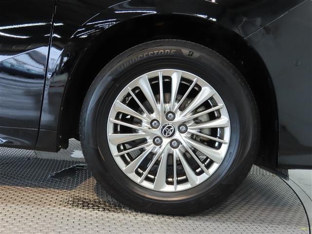 アルファードハイブリッド ＳＲ　Ｃパッケージ　４ＷＤ　サンルーフ　ハイブリッド　ナビ＆ＴＶ　両側電動スライド　メモリーナビ　フルセグ　後席モニター　バックカメラ　ＤＶＤ再生　ミュージックプレイヤー接続可　衝突被害軽減システム　ＥＴＣ　３列シート（19枚目）