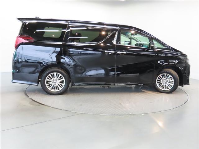 アルファードハイブリッド ＳＲ　Ｃパッケージ　４ＷＤ　サンルーフ　ハイブリッド　ナビ＆ＴＶ　両側電動スライド　メモリーナビ　フルセグ　後席モニター　バックカメラ　ＤＶＤ再生　ミュージックプレイヤー接続可　衝突被害軽減システム　ＥＴＣ　３列シート（22枚目）