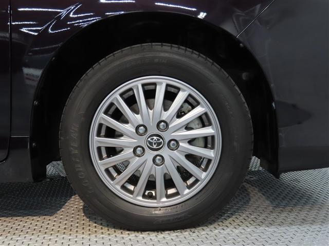 エスクァイア ハイブリッドＸｉ　ハイブリッド　ナビ＆ＴＶ　両側電動スライド　メモリーナビ　フルセグ　バックカメラ　ＤＶＤ再生　衝突被害軽減システム　ＥＴＣ　３列シート　スマートキー　ＬＥＤヘッドランプ　乗車定員７人　キーレス　ＣＤ（19枚目）