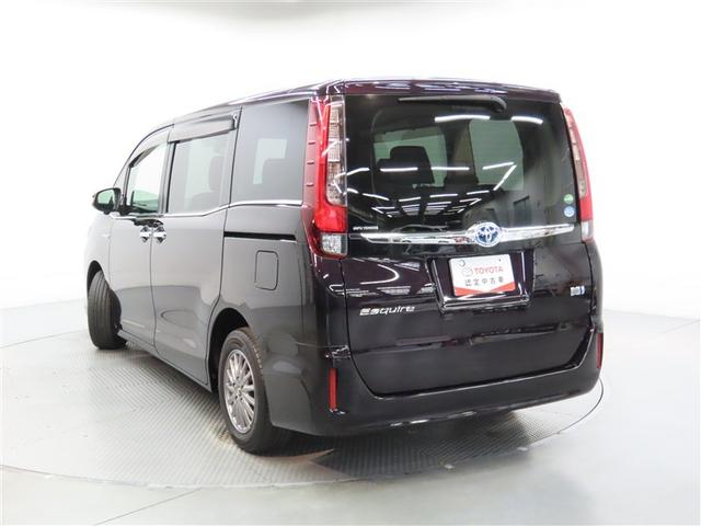 エスクァイア ハイブリッドＸｉ　ハイブリッド　ナビ＆ＴＶ　両側電動スライド　メモリーナビ　フルセグ　バックカメラ　ＤＶＤ再生　衝突被害軽減システム　ＥＴＣ　３列シート　スマートキー　ＬＥＤヘッドランプ　乗車定員７人　キーレス　ＣＤ（26枚目）