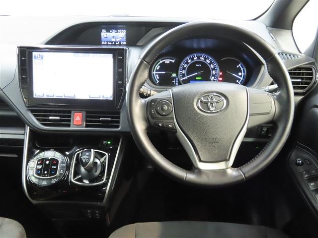 エスクァイア ハイブリッドＸｉ　ハイブリッド　ナビ＆ＴＶ　両側電動スライド　メモリーナビ　フルセグ　バックカメラ　ＤＶＤ再生　衝突被害軽減システム　ＥＴＣ　３列シート　スマートキー　ＬＥＤヘッドランプ　乗車定員７人　キーレス　ＣＤ（30枚目）