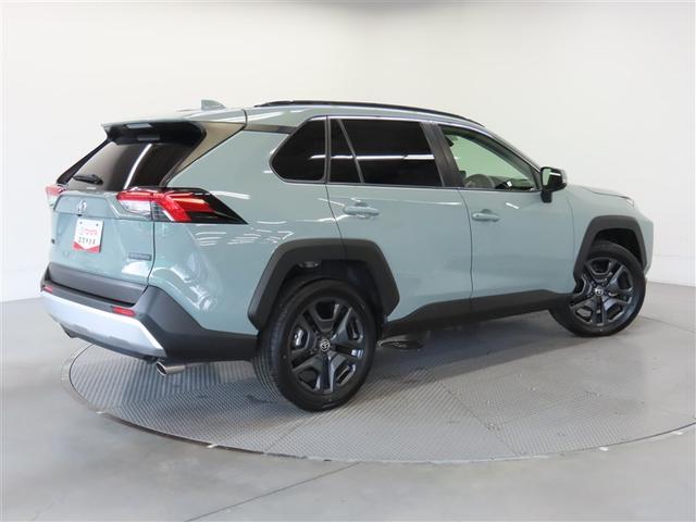 ＲＡＶ４ アドベンチャー　４ＷＤ　サンルーフ　フルセグ　バックカメラ　ミュージックプレイヤー接続可　衝突被害軽減システム　ＥＴＣ　電動シート　スマートキー　ＬＥＤヘッドランプ　オートクルーズコントロール　キーレス（6枚目）
