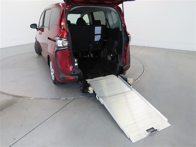 シエンタ Ｘクルマイスシヨウ　タイプ１　福祉車両　ナビ＆ＴＶ　電動スライドドア　メモリーナビ　ワンセグ　バックカメラ　ＥＴＣ　ウオークスルー　アイドリングストップ　キーレス　ＣＤ（9枚目）