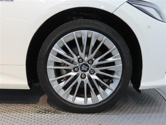 クラウンハイブリッド Ｓ　エレガンススタイル　ハイブリッド　ナビ＆ＴＶ　メモリーナビ　フルセグ　バックカメラ　ＤＶＤ再生　ミュージックプレイヤー接続可　衝突被害軽減システム　ＥＴＣ　電動シート　スマートキー　ＬＥＤヘッドランプ　キーレス　ＣＤ（19枚目）