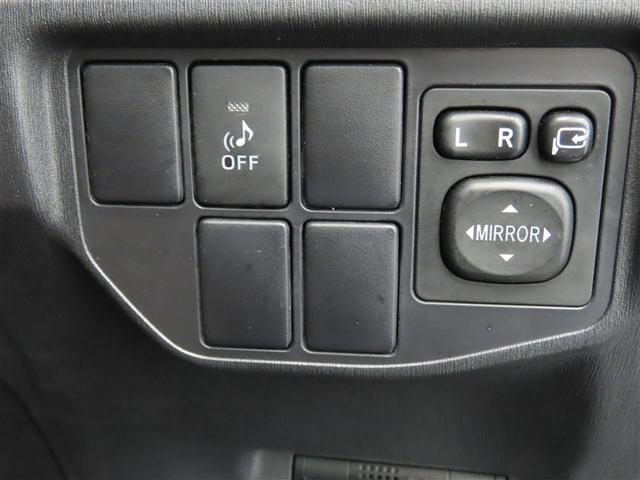プリウス Ｇ　ハイブリッド　ナビ＆ＴＶ　メモリーナビ　フルセグ　バックカメラ　ＤＶＤ再生　ＥＴＣ　電動シート　スマートキー　ＨＩＤヘッドライト　アイドリングストップ　オートクルーズコントロール　キーレス　ＣＤ（9枚目）