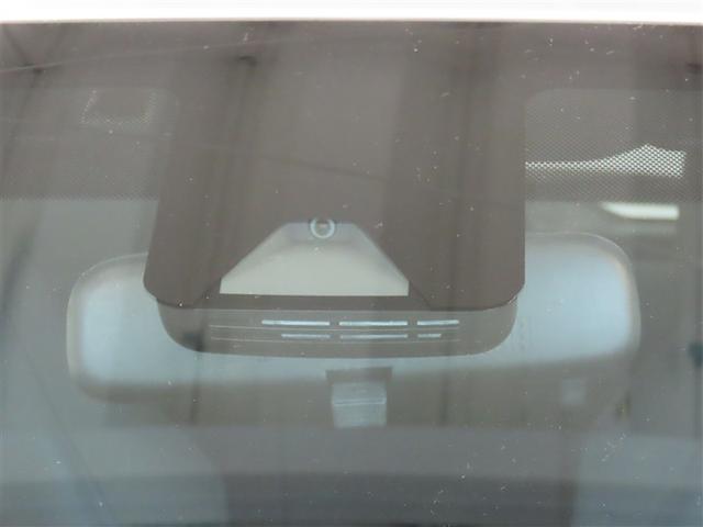 ヤリス ハイブリッドＸ　ハイブリッド　メモリーナビ　バックカメラ　ミュージックプレイヤー接続可　衝突被害軽減システム　ＥＴＣ　アイドリングストップ　オートクルーズコントロール　キーレス（4枚目）