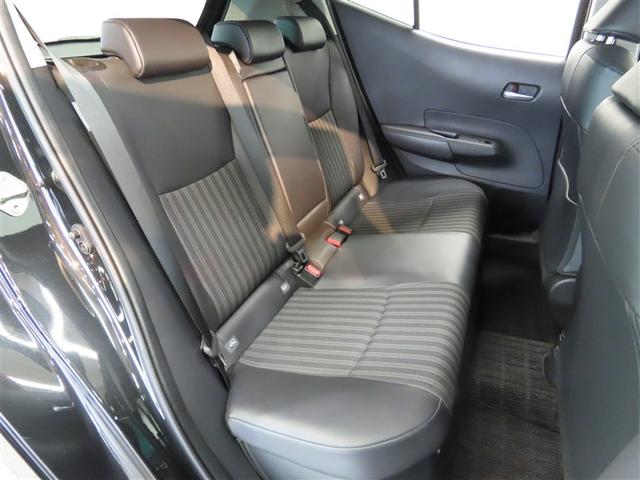 アクア Ｚ　ハイブリッド　メモリーナビ　バックカメラ　ミュージックプレイヤー接続可　衝突被害軽減システム　ＥＴＣ　電動シート　スマートキー　ＬＥＤヘッドランプ　アイドリングストップ　オートクルーズコントロール（11枚目）