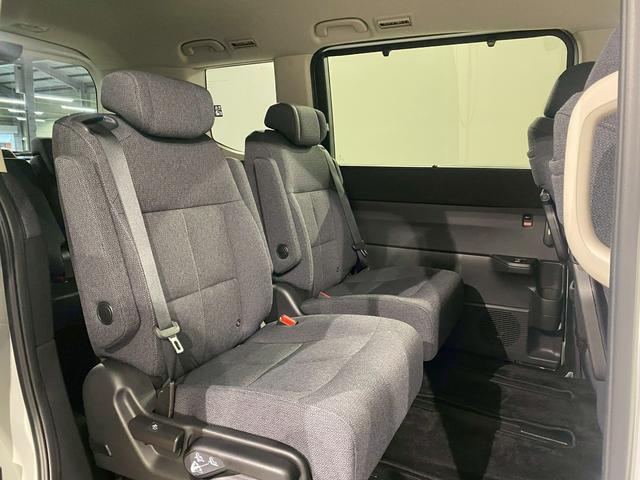 ステップワゴン エアー　当社デモカー　フルセグＴＶ　ドラレコ　３列シート　両側電動スライドドア　ＴＵＲＢＯ　サイドエアバッグ　イモビ　衝突被害軽減ブレーキ　記録簿　リアカメラ　１オナ　禁煙　オートクルーズコントロール　ＡＢＳ（33枚目）