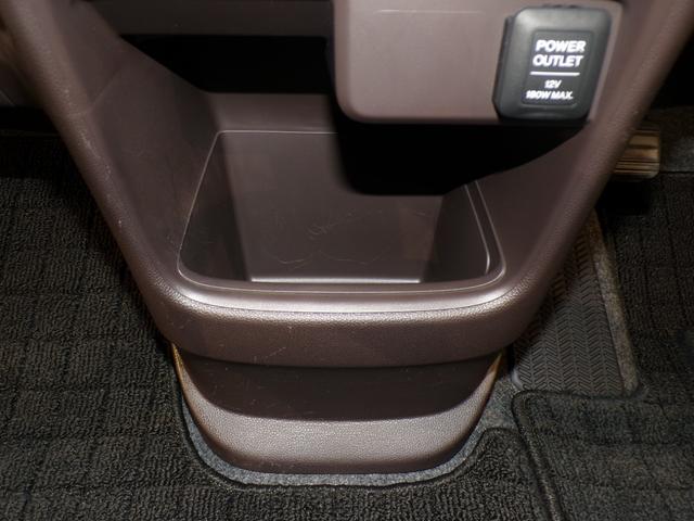 Ｎ－ＯＮＥ スタンダード　スマートキー　横滑り防止　エアバック　Ｗエアバック　１オーナー　パワーステアリング　禁煙車　イモビライザー　オートエアコン　パワーウインドウ　ＡＢＳ　キーフリーシステム　エコアイドル　緊急ブレーキ（16枚目）