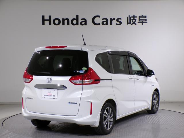フリードハイブリッド ハイブリッド・Ｇホンダセンシング　Ｂｌｕｅｔｏｏｔｈ接続シートヒーター両側電動スライドドアドラレコＥＴＣインターナビフルセグＴＶ純正アルミホイールスマートキー　軽減ブレーキ　キーフリーシステム　１オ－ナ－　ＤＶＤ再生可能　ＥＣＯＮ（2枚目）