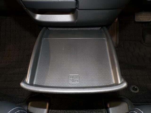 フリードハイブリッド ハイブリッド・Ｇホンダセンシング　Ｂｌｕｅｔｏｏｔｈ接続シートヒーター両側電動スライドドアドラレコＥＴＣインターナビフルセグＴＶ純正アルミホイールスマートキー　軽減ブレーキ　キーフリーシステム　１オ－ナ－　ＤＶＤ再生可能　ＥＣＯＮ（24枚目）