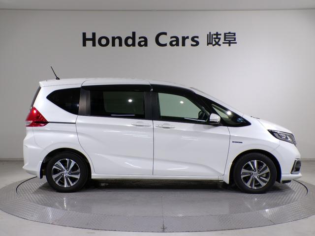 フリードハイブリッド ハイブリッド・Ｇホンダセンシング　Ｂｌｕｅｔｏｏｔｈ接続シートヒーター両側電動スライドドアドラレコＥＴＣインターナビフルセグＴＶ純正アルミホイールスマートキー　軽減ブレーキ　キーフリーシステム　１オ－ナ－　ＤＶＤ再生可能　ＥＣＯＮ（52枚目）