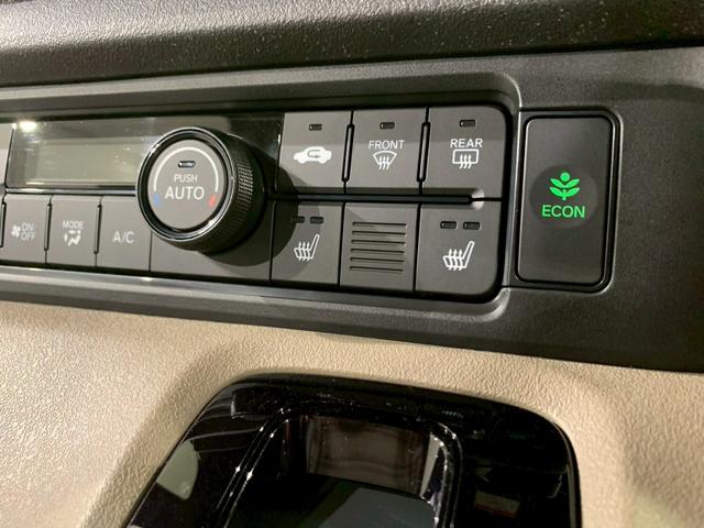 Ｎ－ＢＯＸジョイ ベースグレード　当社デモカー　ツートンカラー　シートヒーター　踏み間違い防止装置　Ｂカメラ　全周囲カメラ　横滑り防止機能　ＬＥＤランプ　点検記録簿　クルーズコントロール　パワーウィンドウ　スマートキー　フルセグＴＶ（6枚目）