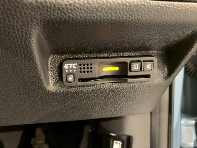 フリードハイブリッド ハイブリッド・Ｇホンダセンシング　ドラレコ　フルセグＴＶ　メモリナビ　両側電動スライドドア　軽減ブレーキ　キーフリーシステム　１オ－ナ－　ＤＶＤ再生可能　禁煙　後カメラ　Ａクルーズ　ＬＥＤヘッドランプ　シートＨ　横滑防止　３列シート（7枚目）