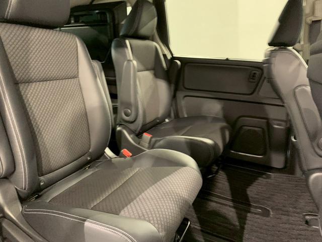 フリードハイブリッド ハイブリッド・Ｇホンダセンシング　ドラレコ　フルセグＴＶ　メモリナビ　両側電動スライドドア　軽減ブレーキ　キーフリーシステム　１オ－ナ－　ＤＶＤ再生可能　禁煙　後カメラ　Ａクルーズ　ＬＥＤヘッドランプ　シートＨ　横滑防止　３列シート（27枚目）