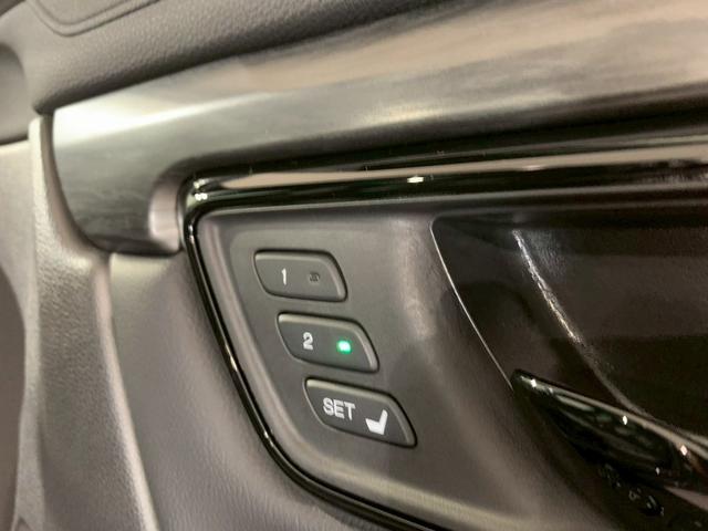 ＣＲ－Ｖハイブリッド ｅ：ＨＥＶＥＸ・ブラックエディション　フルセグＴＶ　電動リアゲート　ＡＷ　シートヒーター　衝突被害軽減ブレーキ　ハンズフリーパワーテールゲート　禁煙車　キーレス　ＬＥＤヘッドライト　ＤＶＤ再生　エアバッグ　インテリキー　電動シート　ＥＴＣ（38枚目）