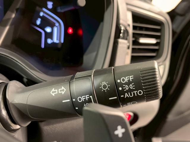 ＣＲ－Ｖハイブリッド ｅ：ＨＥＶＥＸ・ブラックエディション　フルセグＴＶ　電動リアゲート　ＡＷ　シートヒーター　衝突被害軽減ブレーキ　ハンズフリーパワーテールゲート　禁煙車　キーレス　ＬＥＤヘッドライト　ＤＶＤ再生　エアバッグ　インテリキー　電動シート　ＥＴＣ（42枚目）
