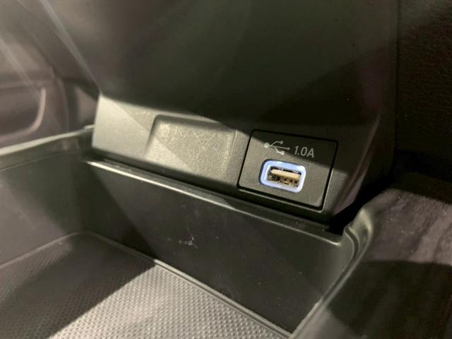 ＣＲ－Ｖハイブリッド ｅ：ＨＥＶＥＸ・ブラックエディション　フルセグＴＶ　電動リアゲート　ＡＷ　シートヒーター　衝突被害軽減ブレーキ　ハンズフリーパワーテールゲート　禁煙車　キーレス　ＬＥＤヘッドライト　ＤＶＤ再生　エアバッグ　インテリキー　電動シート　ＥＴＣ（43枚目）