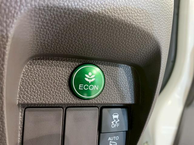 Ｎ－ＯＮＥ セレクト　フルセグＴＶ　メモリナビ　ＨＩＤ　シートヒーター　禁煙　イモビ　スマートキー・プッシュスタート　横滑防止　整備記録簿　パワーウインドウ　キーレススタートシステム　カーテンエアバック　Ｗエアバッグ（13枚目）