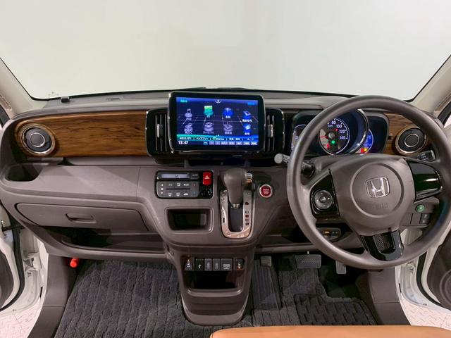 Ｎ－ＯＮＥ セレクト　フルセグＴＶ　メモリナビ　ＨＩＤ　シートヒーター　禁煙　イモビ　スマートキー・プッシュスタート　横滑防止　整備記録簿　パワーウインドウ　キーレススタートシステム　カーテンエアバック　Ｗエアバッグ（15枚目）