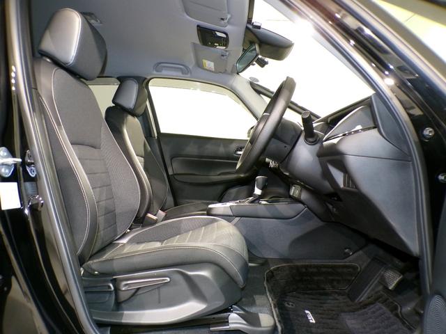 フィット ｅ：ＨＥＶクロスター　Ｂｌｕｅｔｏｏｔｈ接続ドラレコＥＴＣインターナビフルセグＴＶ純正アルミホイールスマートキー　ワンセグＴＶ　衝突回避システム　禁煙　１オーナー　フルオートエアコン　整備記録簿　前後センサー　ＬＥＤランプ（37枚目）