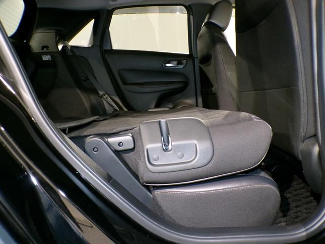 フィット ｅ：ＨＥＶクロスター　Ｂｌｕｅｔｏｏｔｈ接続ドラレコＥＴＣインターナビフルセグＴＶ純正アルミホイールスマートキー　ワンセグＴＶ　衝突回避システム　禁煙　１オーナー　フルオートエアコン　整備記録簿　前後センサー　ＬＥＤランプ（43枚目）