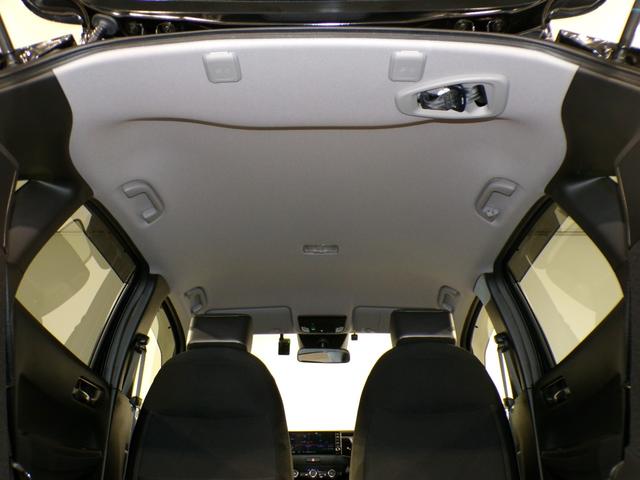 フィット ｅ：ＨＥＶクロスター　Ｂｌｕｅｔｏｏｔｈ接続ドラレコＥＴＣインターナビフルセグＴＶ純正アルミホイールスマートキー　ワンセグＴＶ　衝突回避システム　禁煙　１オーナー　フルオートエアコン　整備記録簿　前後センサー　ＬＥＤランプ（46枚目）