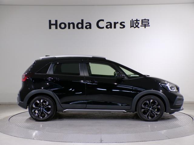 フィット ｅ：ＨＥＶクロスター　Ｂｌｕｅｔｏｏｔｈ接続ドラレコＥＴＣインターナビフルセグＴＶ純正アルミホイールスマートキー　ワンセグＴＶ　衝突回避システム　禁煙　１オーナー　フルオートエアコン　整備記録簿　前後センサー　ＬＥＤランプ（49枚目）