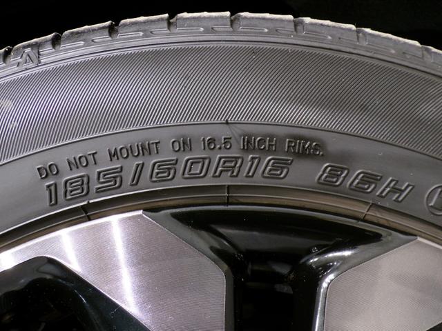 フィット ｅ：ＨＥＶクロスター　Ｂｌｕｅｔｏｏｔｈ接続ドラレコＥＴＣインターナビフルセグＴＶ純正アルミホイールスマートキー　ワンセグＴＶ　衝突回避システム　禁煙　１オーナー　フルオートエアコン　整備記録簿　前後センサー　ＬＥＤランプ（57枚目）