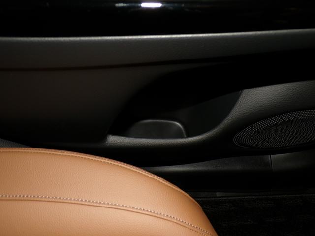 フィット e:HEVリュクス Bluetooth接続シートヒータードラレコETC本革シートインターナビフルセグTV純正アルミホイールスマートキー 誤発進抑制機能 Iオーナー リアカメラ ETC付 LED クルーズコントロール 禁煙(34枚目)