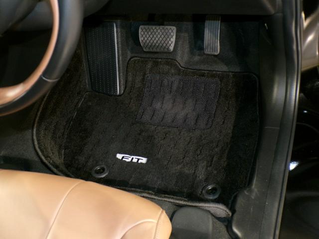 フィット e:HEVリュクス Bluetooth接続シートヒータードラレコETC本革シートインターナビフルセグTV純正アルミホイールスマートキー 誤発進抑制機能 Iオーナー リアカメラ ETC付 LED クルーズコントロール 禁煙(35枚目)