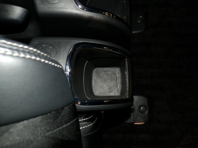 オデッセイハイブリッド ハイブリッドアブソルート・EXホンダセンシング Bluetooth接続全周囲カメラ電動シートシートヒーター両側電動スライドドアドラレコETCインターナビフルセグTV純正アルミホイールスマートキー 衝突被害軽減S Bカメラ PWシート LEDライト(39枚目)