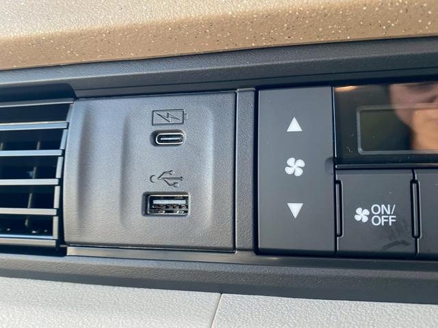 N-BOX ファッションスタイル 両側電動スライドドア シートヒーターフルセグTV 衝突軽減システム スマートキ- 禁煙 カーテンエアバック イモビライザー ECOモード 横滑り防止 オートクルーズ LEDヘッドライト キーフリー(11枚目)