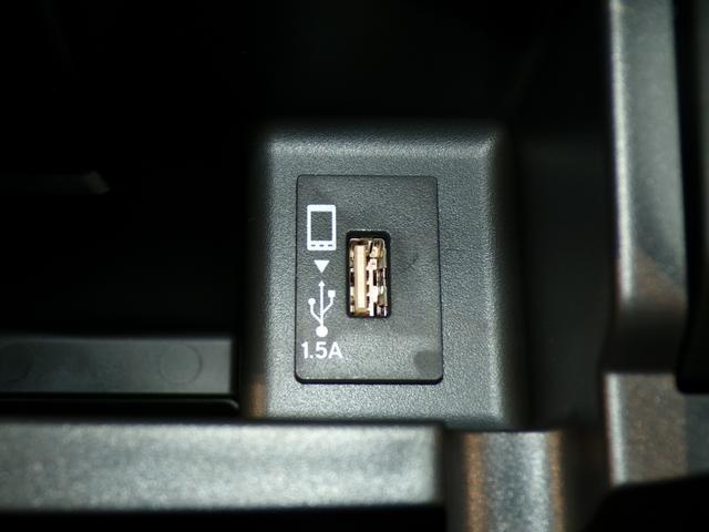 アコードハイブリッド ＥＸ　Ｂｌｕｅｔｏｏｔｈ接続全周囲カメラ電動シートシートヒータードラレコＥＴＣ本革シートインターナビフルセグＴＶ純正アルミホイールスマートキー　バックモニター　Ｐシート　サイドカーテンエアバック　記録簿（20枚目）