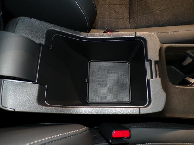 ヴェゼル e:HEVZ Bluetooth接続電動リアゲートシートヒーターワイヤレス充電器ドラレコETCインターナビフルセグTV純正アルミホイールスマートキー 衝突回避支援ブレーキ機能 1オナ スマキ Pトランク Dレコ(29枚目)