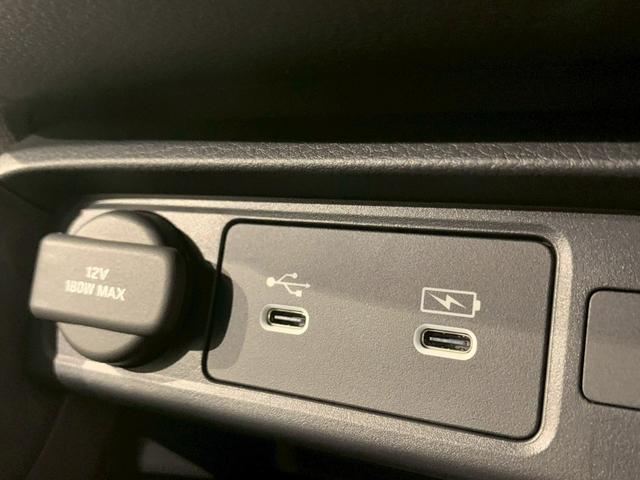 シビック RS MT BOSEサウンドシステム シートヒーター レブマッチシステム LEDヘッド 衝突被害軽減ブレーキ Bカメラ 禁煙車 ワンオーナー パワ-シ-ト フルセグTV スマートキー クルーズコントロール(15枚目)