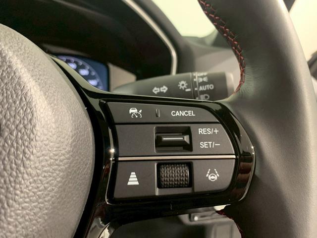 シビック RS MT BOSEサウンドシステム シートヒーター レブマッチシステム LEDヘッド 衝突被害軽減ブレーキ Bカメラ 禁煙車 ワンオーナー パワ-シ-ト フルセグTV スマートキー クルーズコントロール(19枚目)