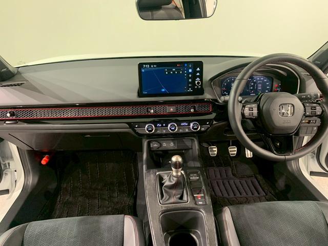 シビック RS MT BOSEサウンドシステム シートヒーター レブマッチシステム LEDヘッド 衝突被害軽減ブレーキ Bカメラ 禁煙車 ワンオーナー パワ-シ-ト フルセグTV スマートキー クルーズコントロール(21枚目)