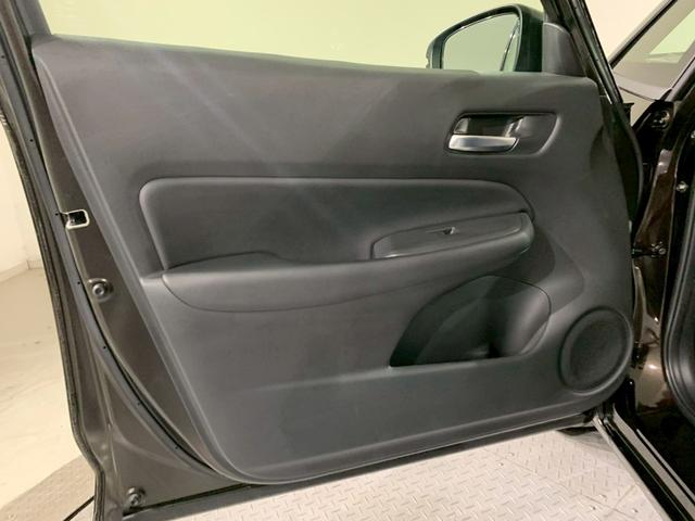 フィット e:HEVホーム フルセグTV メモリナビ 前後誤発進抑制機能 クリソナ 助手席エアバッグ 運転席エアバッグ 1オナ 禁煙 LEDライト USB接続 バックカメラ ABS サイドエアバッグ オートクルーズコントロール(25枚目)