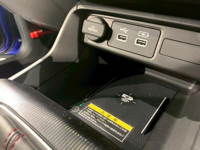 シビック ＥＸ　ＭＴ　シートヒーター　ＡＷ　ドラレコ　Ｒカメ　パーキングセンサー　衝突被害軽減ブレーキ　スマートキーシステム　１オーナー車　禁煙　ＬＥＤライト　地デジフルセグ　ナビＴＶ　シートＨ　オートエアコン（14枚目）