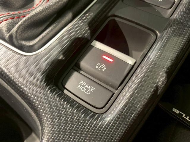 シビック ＥＸ　ＭＴ　シートヒーター　ＡＷ　ドラレコ　Ｒカメ　パーキングセンサー　衝突被害軽減ブレーキ　スマートキーシステム　１オーナー車　禁煙　ＬＥＤライト　地デジフルセグ　ナビＴＶ　シートＨ　オートエアコン（16枚目）